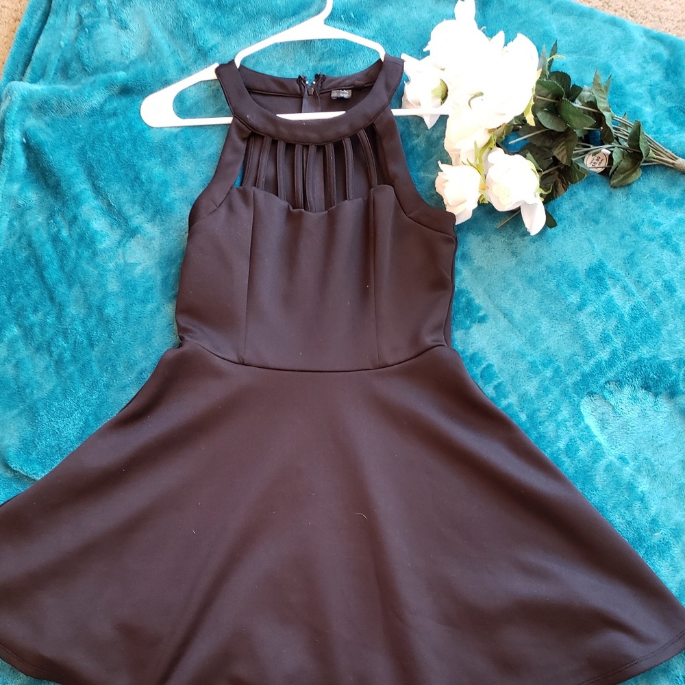 ***Gently Used***Black skater dress (girls)